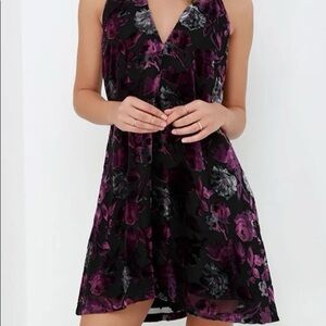 BB Dakota Shear Velvet Trim Razorback Blouse Size M